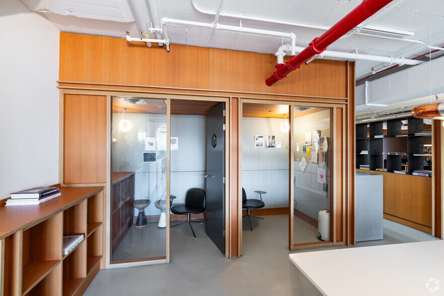 More Photos Of 31-00 47th Ave, Long Island City Industrial For Lease