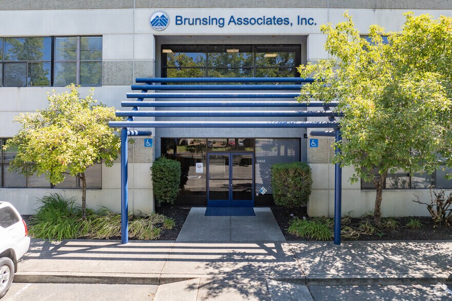 More Photos Of 5468 Skylane Blvd, Santa Rosa Research And Development For Lease