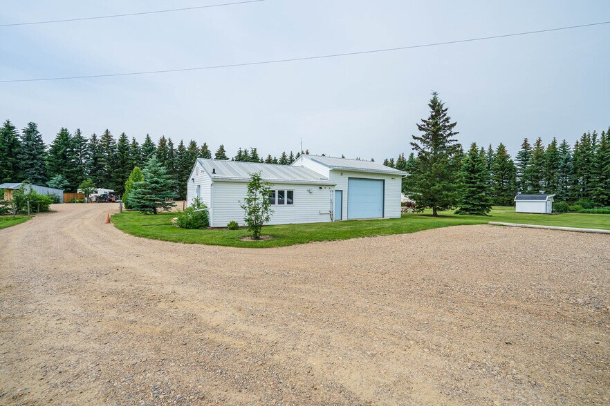 More Photos Of PT SE 10-50-2 W4, Blackfoot Trailer Camper Park For Sale