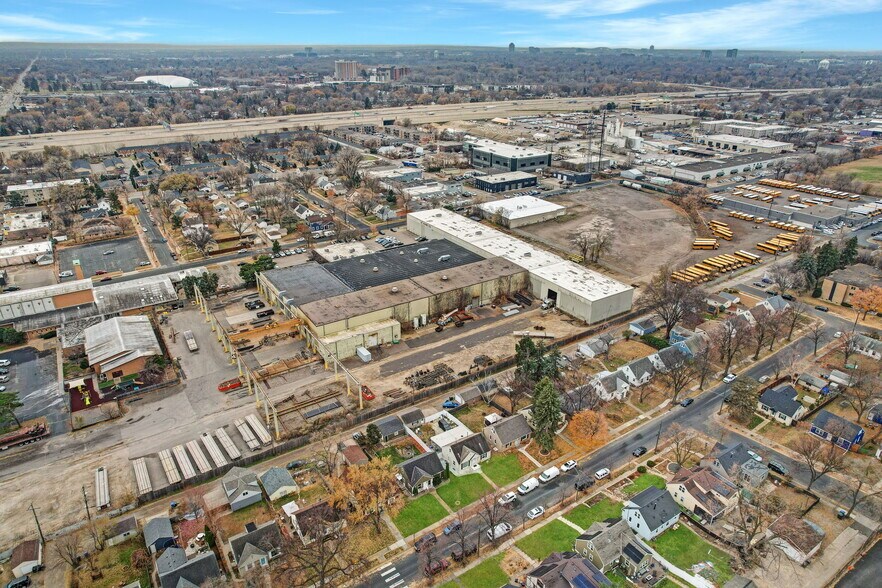 More Photos Of 118 W 60th St, Minneapolis Manufacturing For Sale