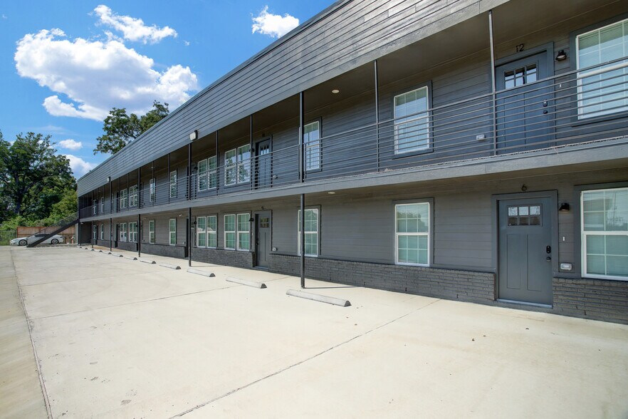 Primary Photo Of 3448 Elgin St, Houston Apartments For Sale