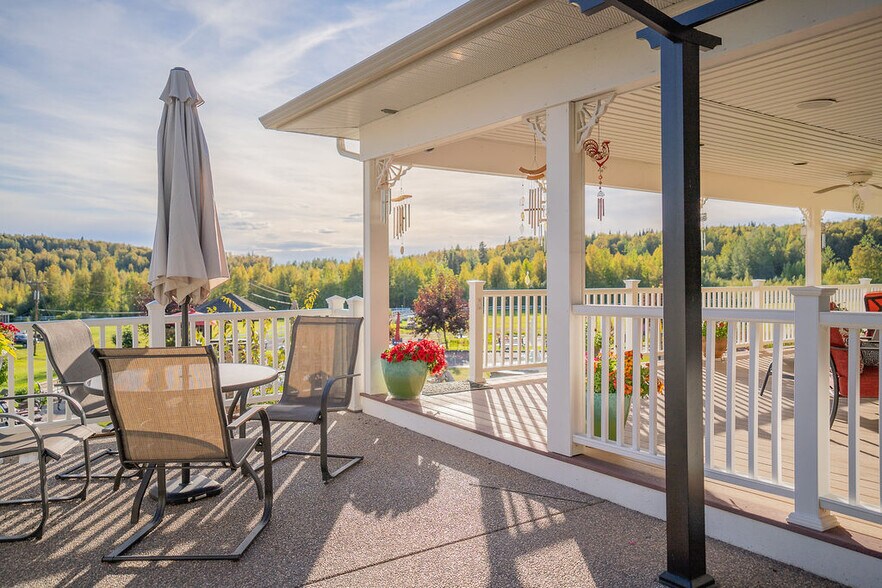 More Photos Of 455 Division St, Fairbanks Specialty For Sale