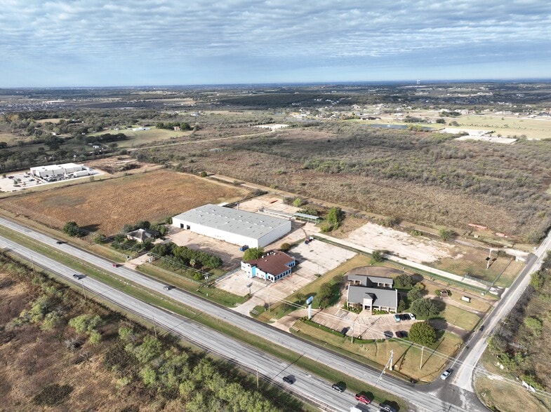 More Photos Of 1980 SW Wilshire Blvd, Burleson Warehouse For Sale