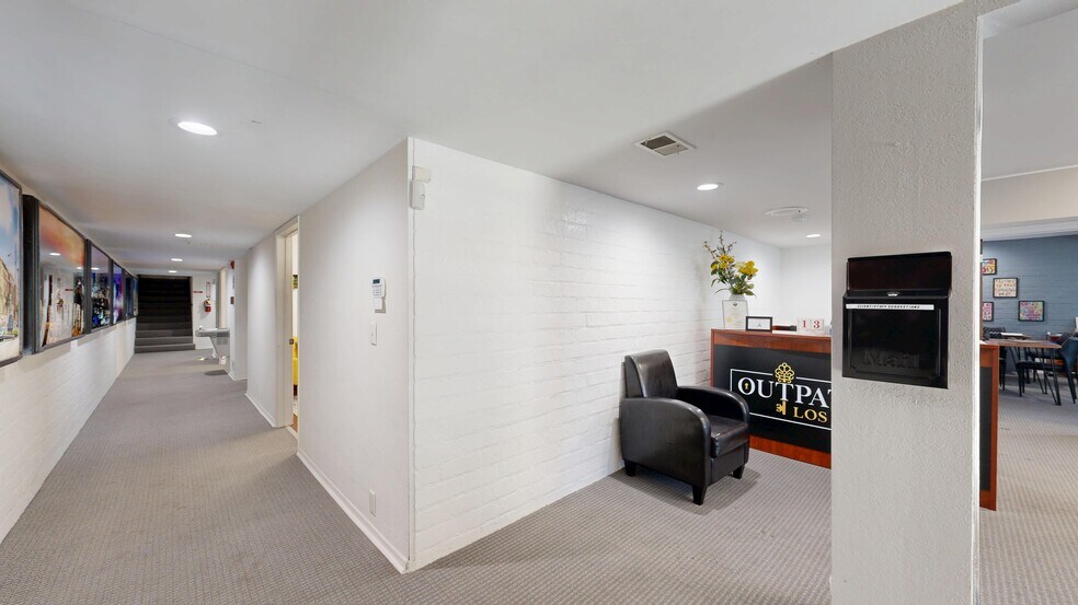 More Photos Of 10340 Santa Monica Blvd, Los Angeles Loft Creative Space For Lease