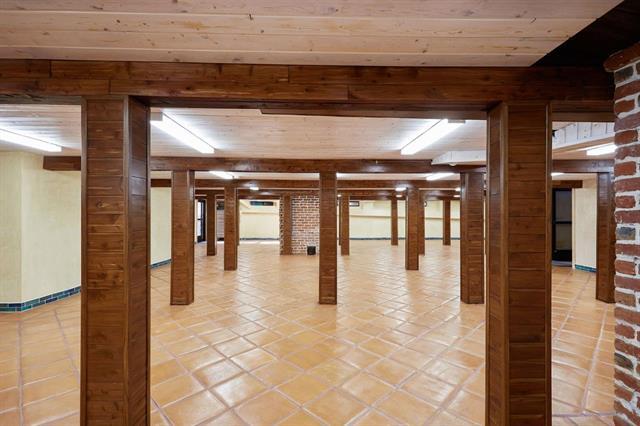 More Photos Of 251 Middlefield Rd, Palo Alto Apartments For Sale