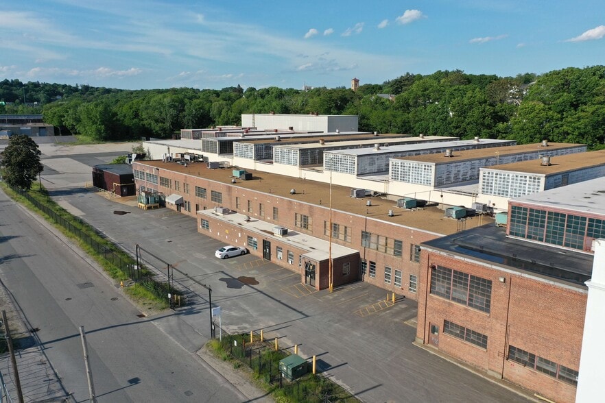 More Photos Of 40-88 Crescent St, Worcester Manufacturing For Sale