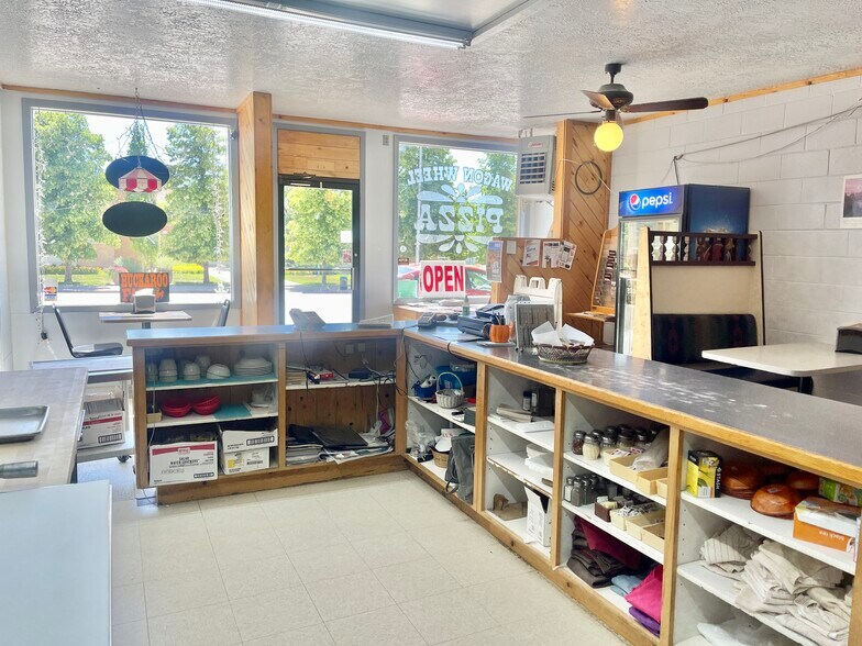 More Photos Of 156 S Main St, Monticello Restaurant For Sale