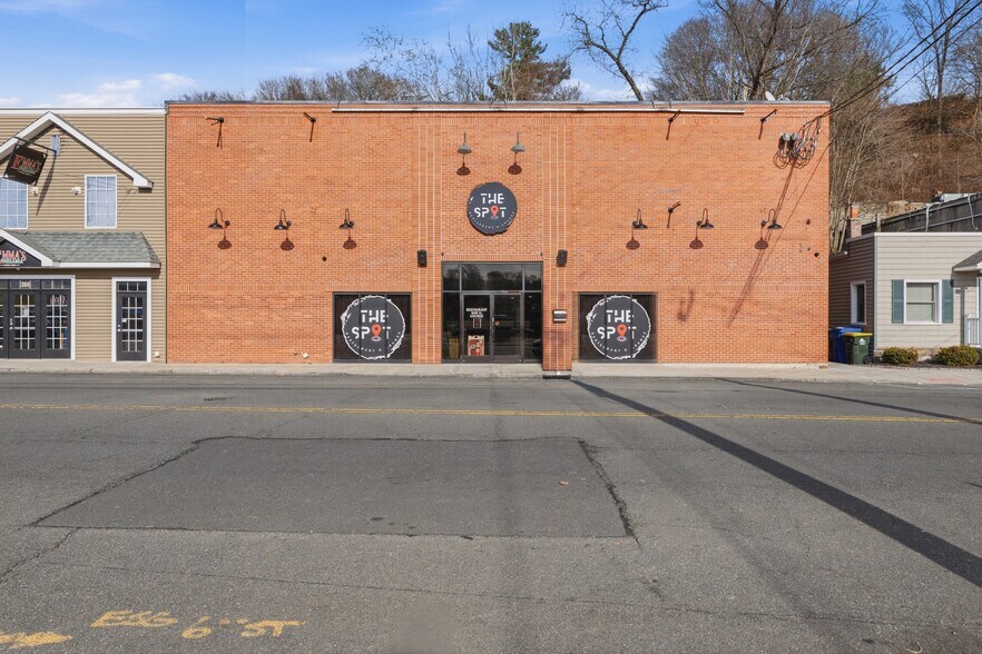 Primary Photo Of 370 E Main St, Ansonia Restaurant For Sale