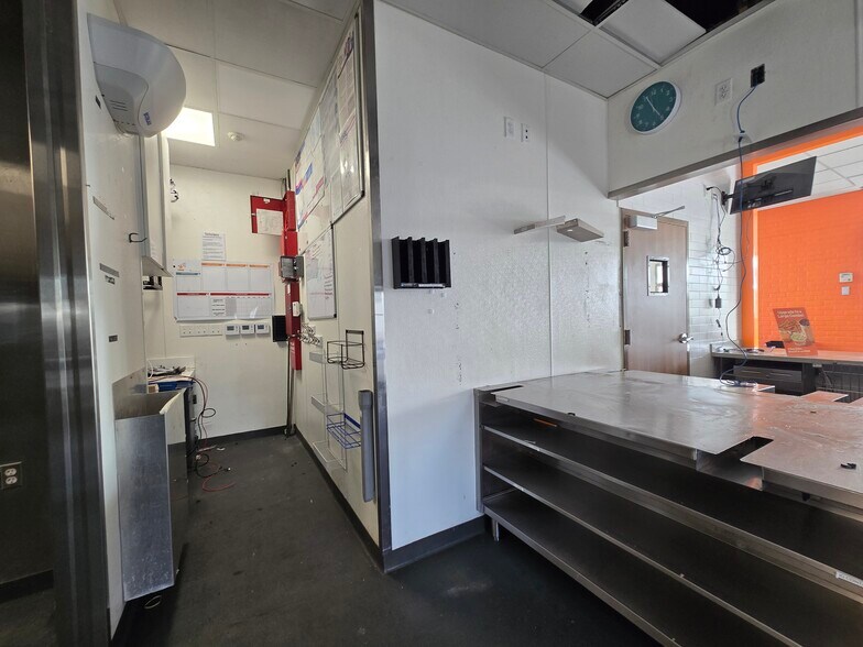 More Photos Of 200 Green Way, Keystone Heights Fast Food For Lease