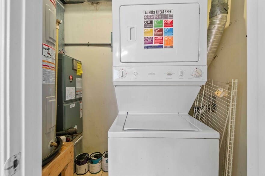 More Photos Of 5011 Roland Ave, Baltimore Apartments For Sale