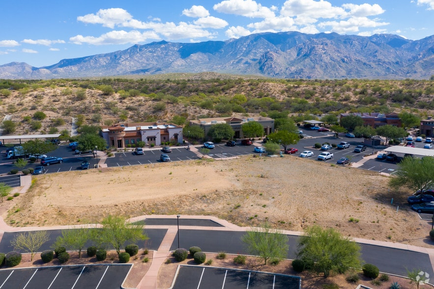 More Photos Of 1810-1816 E Innovation Park Dr, Oro Valley Medical For Sale