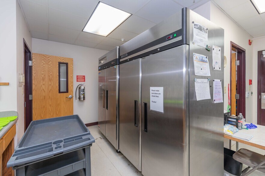 More Photos Of 2400 N Coulter St, Amarillo Religious Facility For Sale