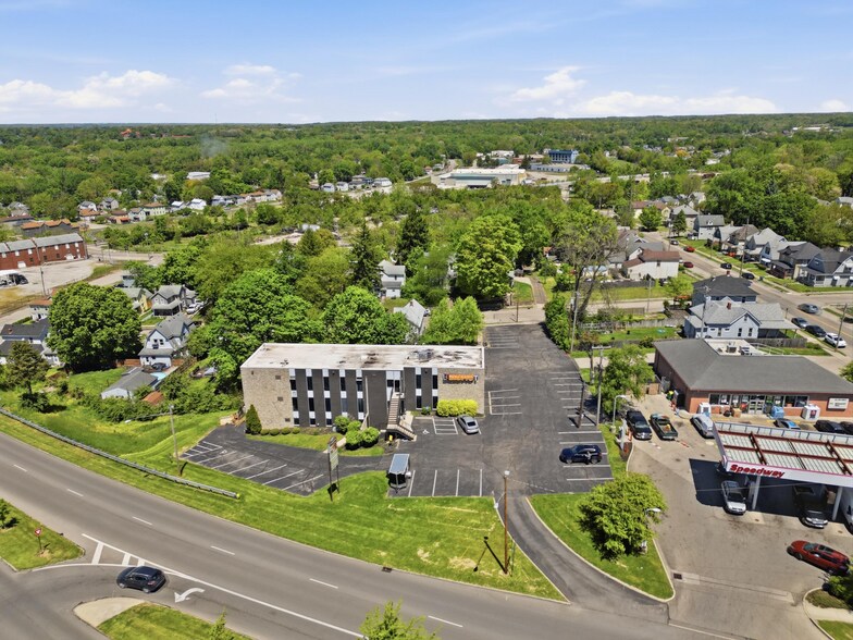 More Photos Of 1240 E Main St, Springfield Office For Sale