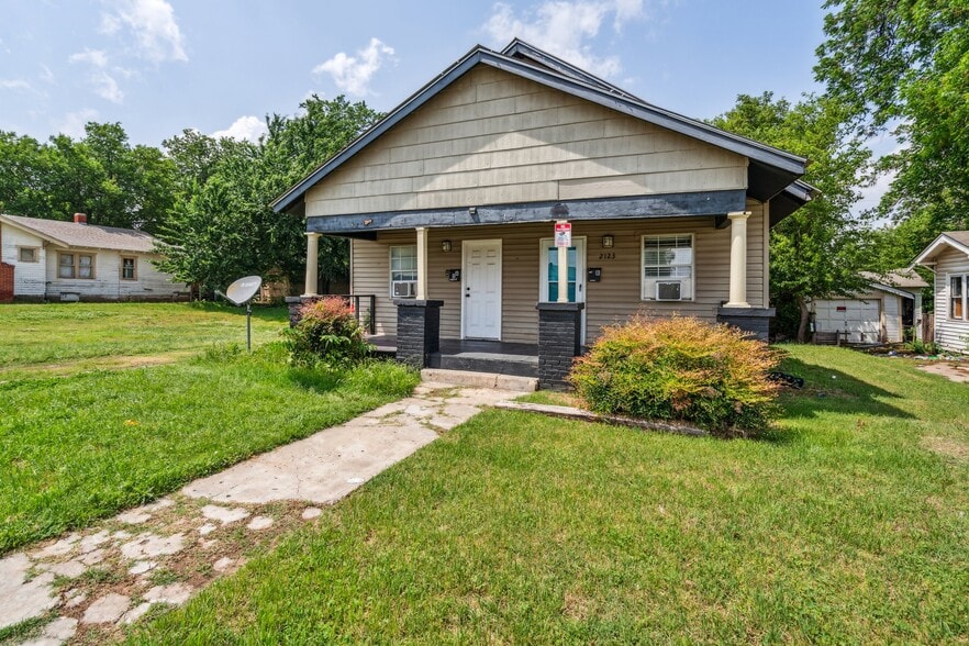 Primary Photo Of 2123 W Park Pl, Oklahoma City Specialty For Sale