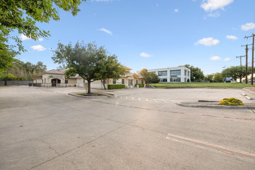 More Photos Of 2128 Babcock Rd, San Antonio Medical For Sale