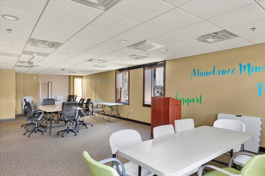 More Photos Of 2228 State Hill Rd, Reading Medical For Lease