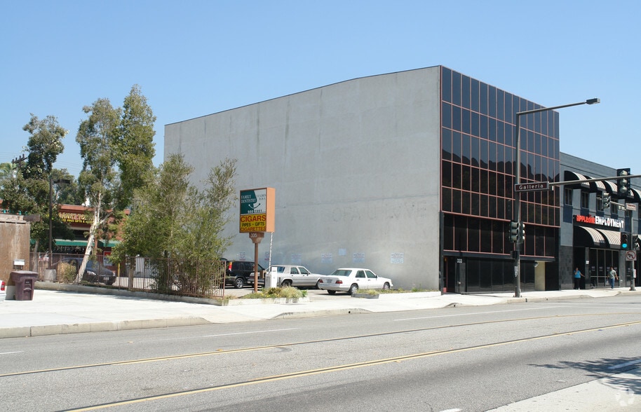 Primary Photo Of 333 W Broadway, Glendale Office For Lease