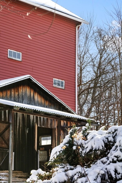 More Photos Of 118 Saltarka Ln, Zelienople Specialty For Sale