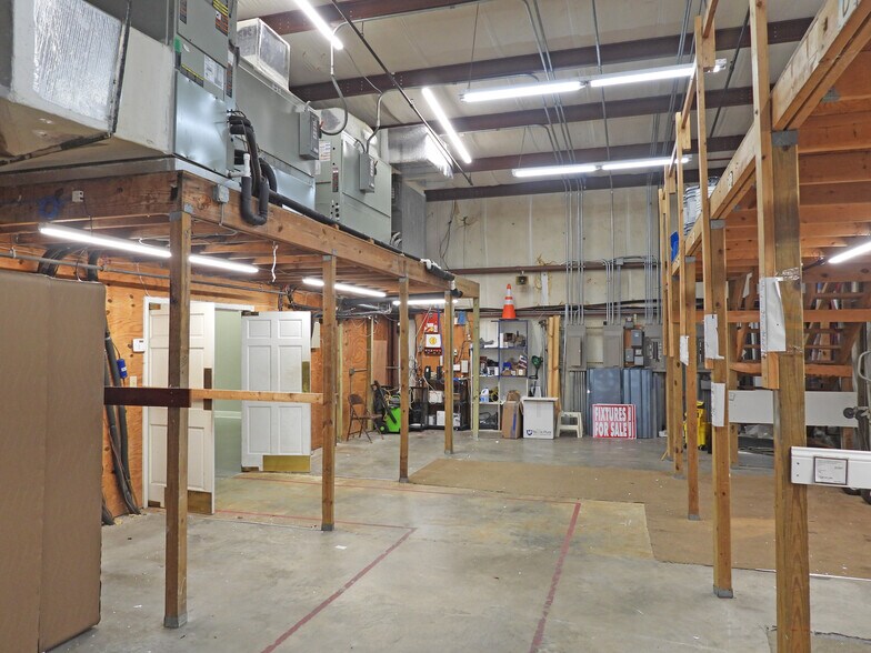 More Photos Of 3800 W New Haven Ave, Melbourne Freestanding For Sale