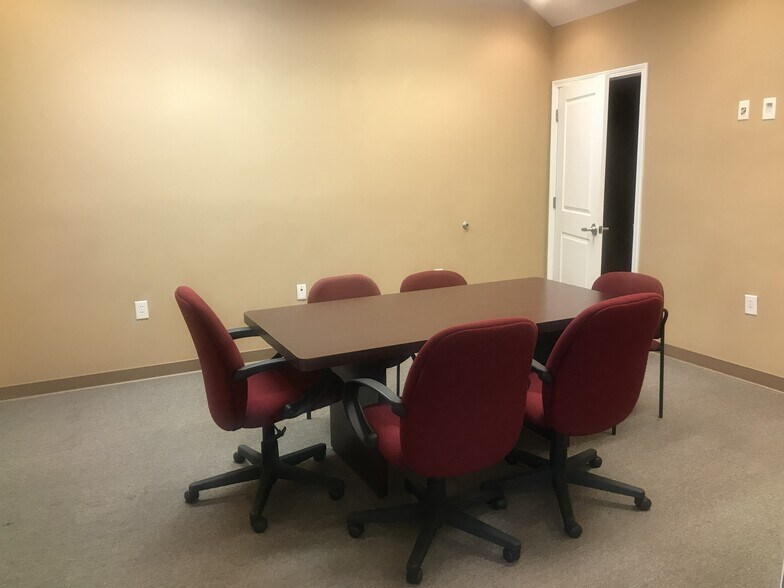 More Photos Of 5-7 Davis Keats Dr, Greenville Office Residential For Sale