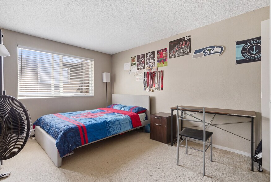More Photos Of 14506 NE 6th Pl, Bellevue Apartments For Sale