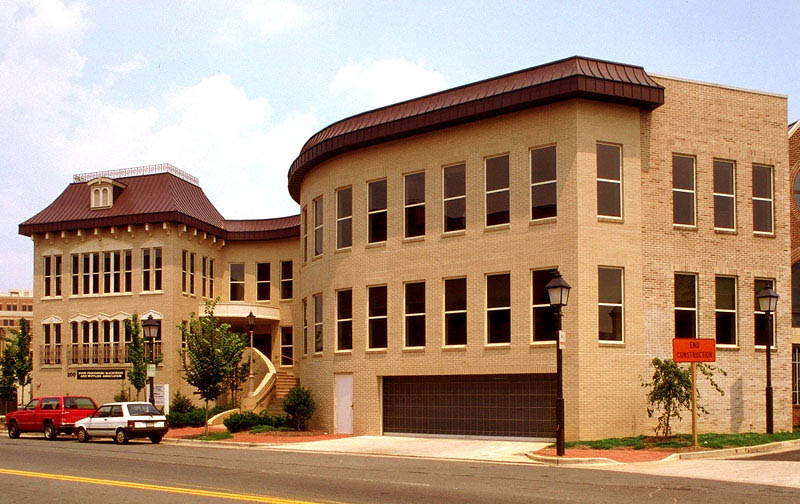 Primary Photo Of 200 Daingerfield Rd, Alexandria Loft Creative Space For Lease
