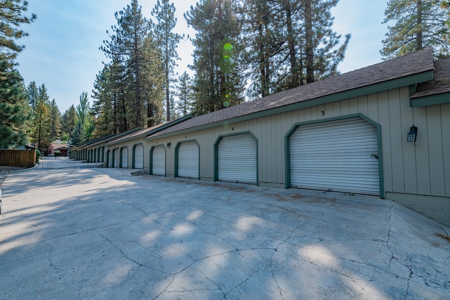 More Photos Of 41659 Big Bear Blvd, Big Bear Lake Office Residential For Lease