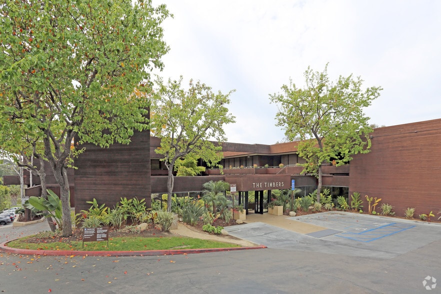 More Photos Of 445 Marine View Ave, Del Mar Office For Lease