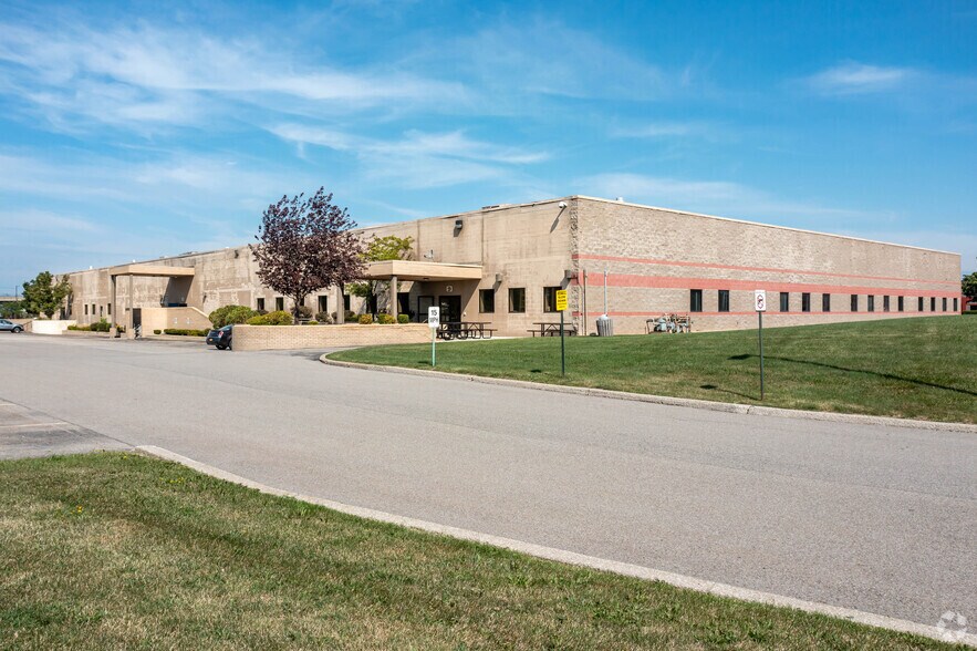 More Photos Of 170 Cooper Ave, Tonawanda Warehouse For Sale