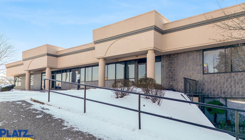 More Photos Of 3530 Belmont Ave, Youngstown Loft Creative Space For Lease