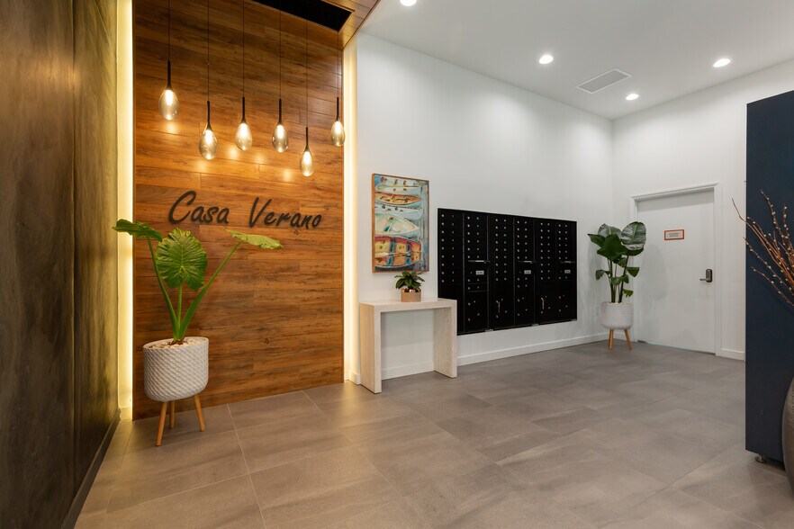 More Photos Of 961 SW 7th St, Miami Apartments For Lease