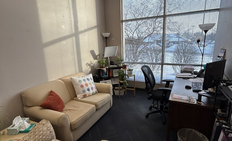 More Photos Of 3639-3645 Ridge Mill Dr, Hilliard Medical For Lease