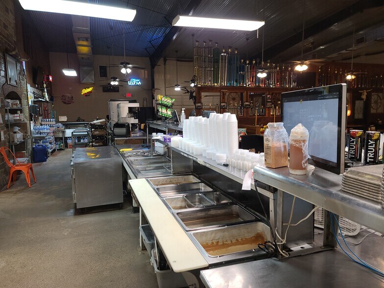More Photos Of 2216 Gulf Fwy, La Marque Restaurant For Sale