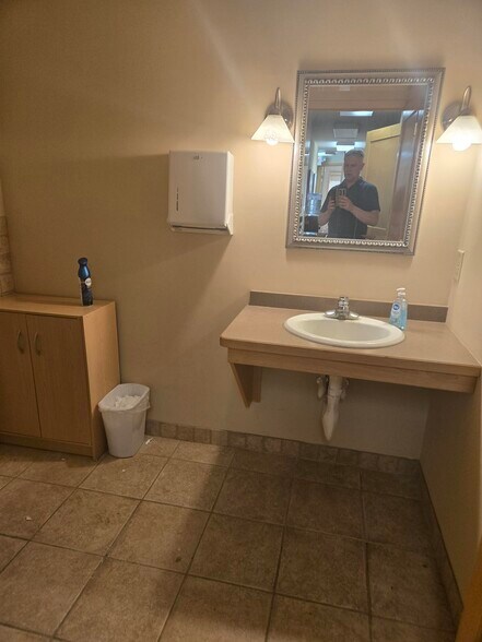 More Photos Of 3169 Fernbrook Ln N, Plymouth Office For Sale
