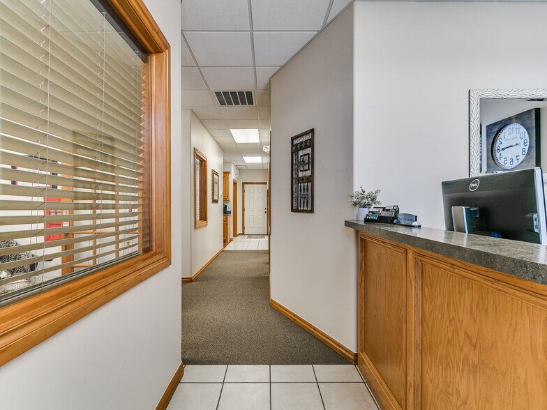 More Photos Of 2326-2350 N Interstate Dr, Norman Office For Sale