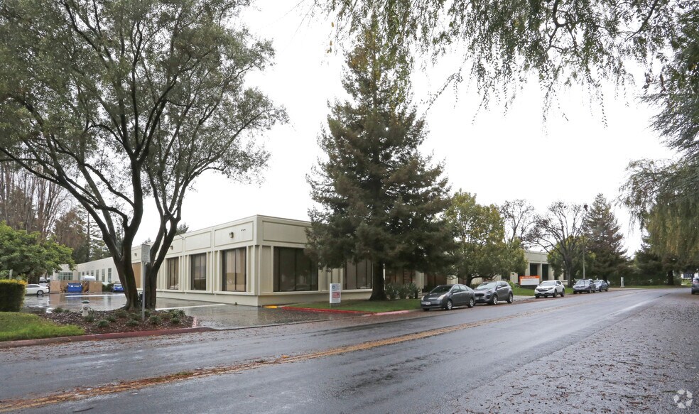 More Photos Of 321-333 Soquel Way, Sunnyvale Research And Development For Lease