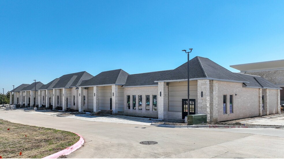 More Photos Of 5121 S Custer Rd, McKinney Medical For Lease