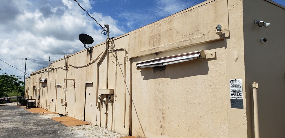 More Photos Of 2301 SE 2nd St, Boynton Beach Medical For Sale