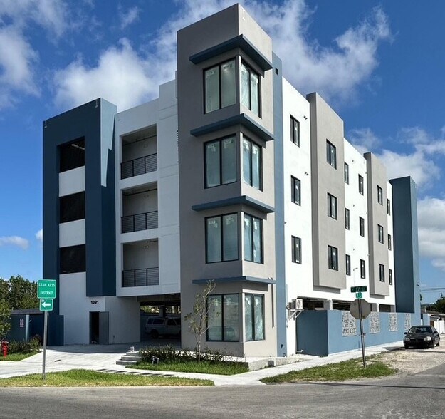 Primary Photo Of 1091 E 17th St, Hialeah Multifamily For Sale