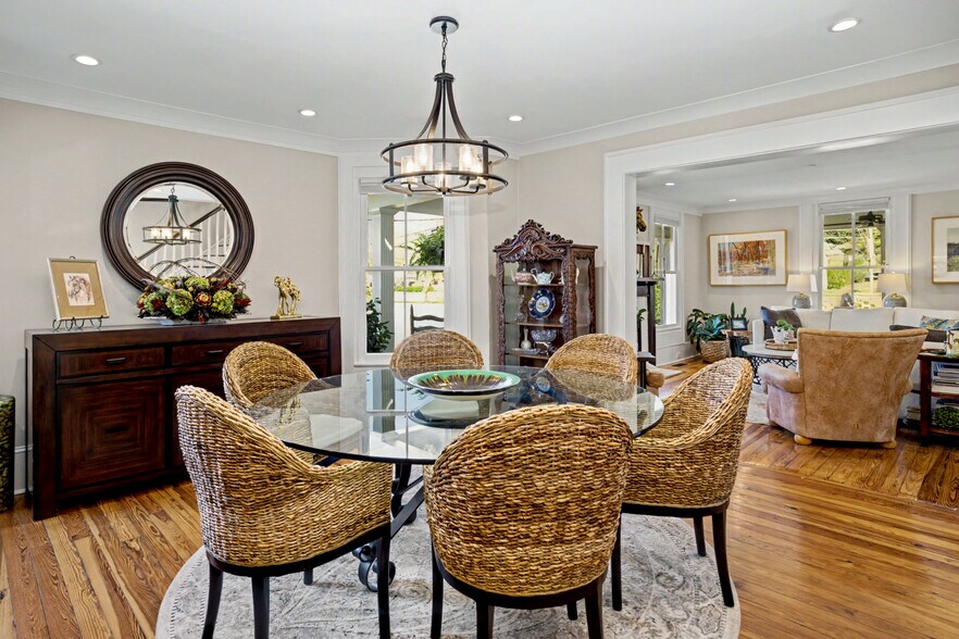 More Photos Of 36 Broad St, Senoia Office For Sale