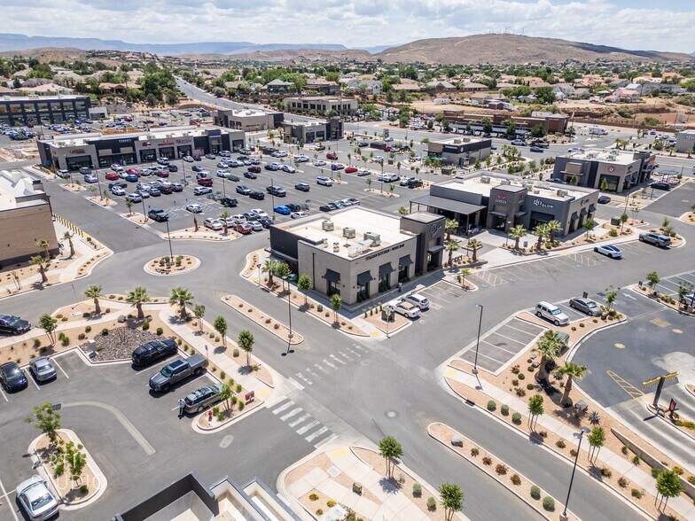 More Photos Of 1450 S River Rd, St George Unknown For Lease