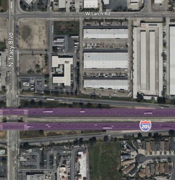 More Photos Of 470 W Larch Rd, Tracy Service For Sale