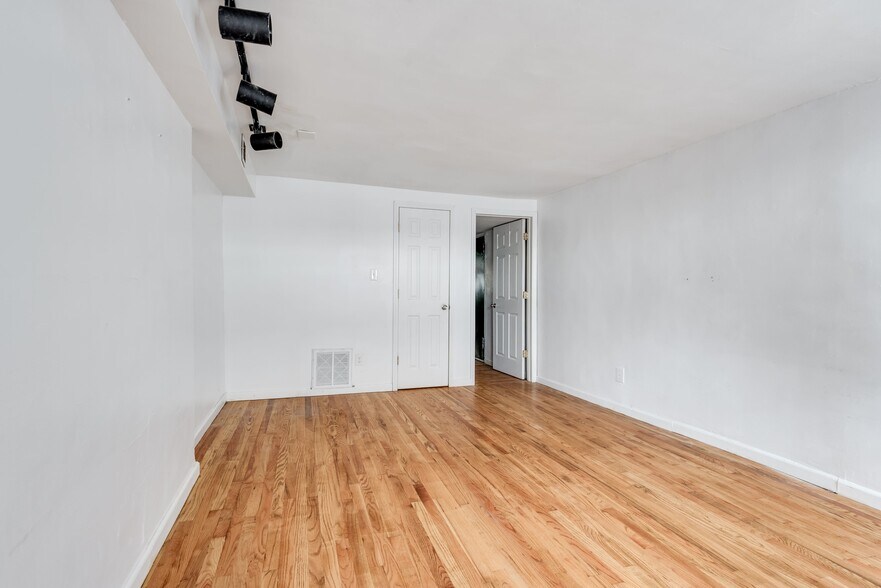 More Photos Of 294 S 5th St, Brooklyn Apartments For Sale