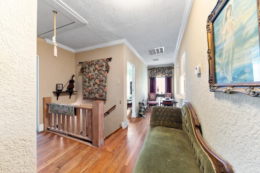 More Photos Of 2222 N Main St, Highlands Land For Sale