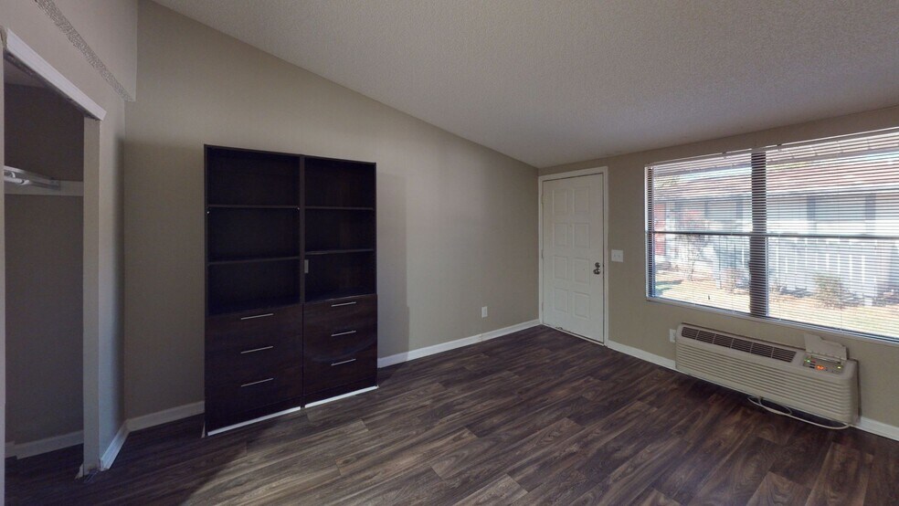 More Photos Of 300 Jones Mill Rd, Statesboro Apartments For Sale