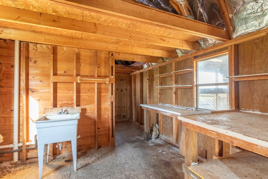 More Photos Of 2356 Alabama River Pky, Millbrook Flex For Sale