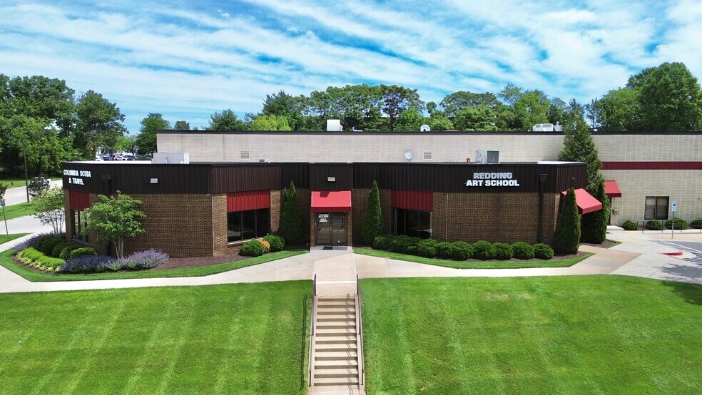 More Photos Of 6695 Dobbin Rd, Columbia General Retail For Lease