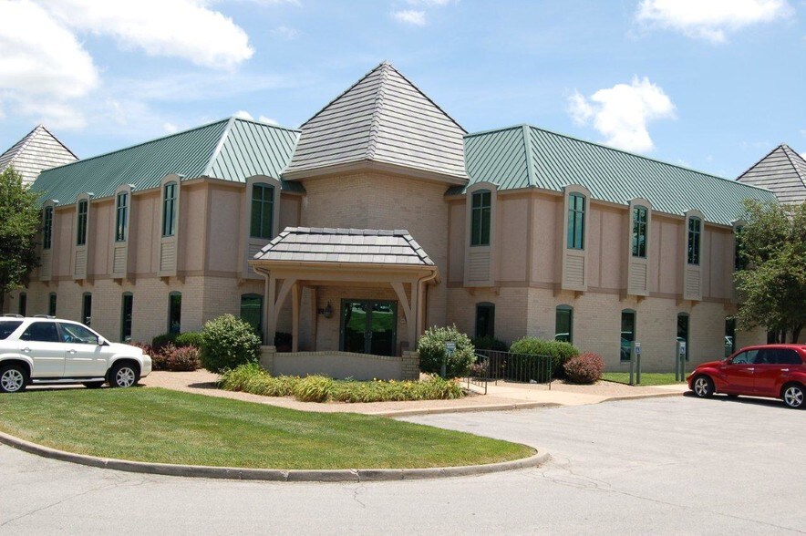 Primary Photo Of 5401 College Blvd, Leawood Office For Lease