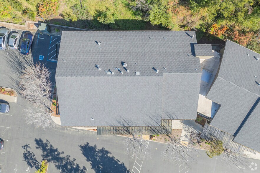 More Photos Of 2160 Appian Way, Pinole Unknown For Lease