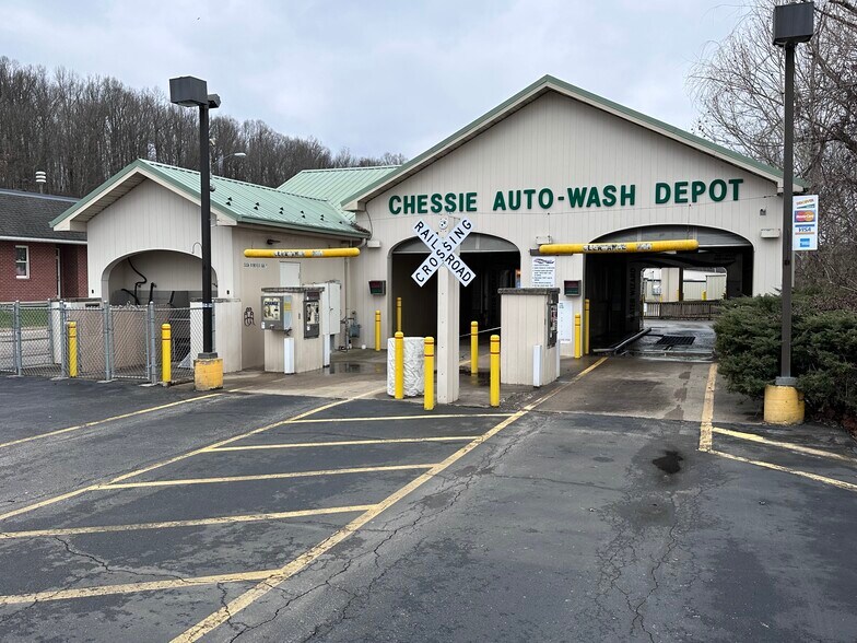 More Photos Of 701 Chestnut St, South Charleston Carwash For Sale